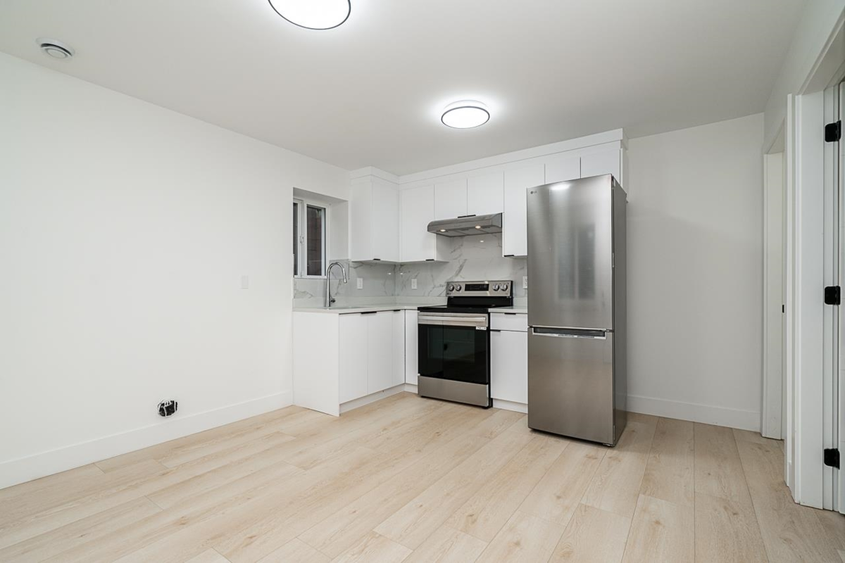 Hot Tub / Spa Photo of 7128 204 Street, Langley, BC