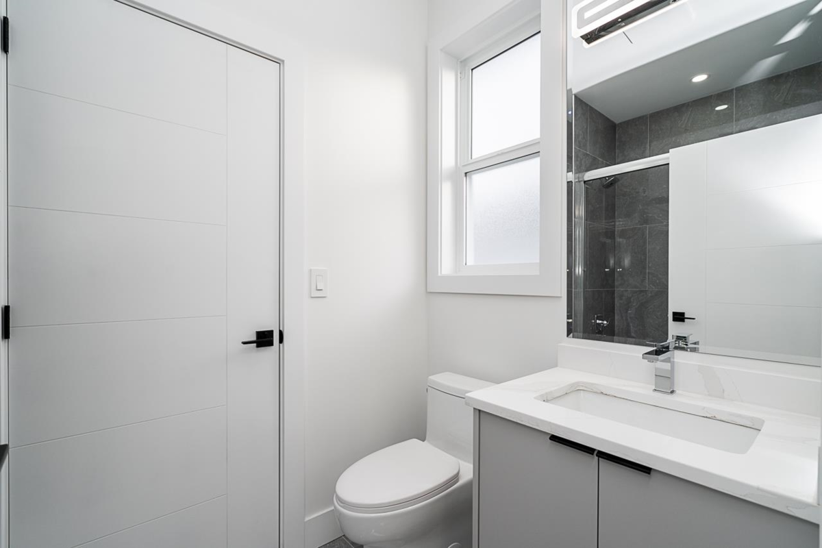 Mudroom Photo of 7128 204 Street, Langley, BC