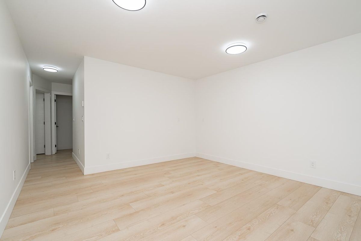 Outdoor Deck Photo of 7128 204 Street, Langley, BC