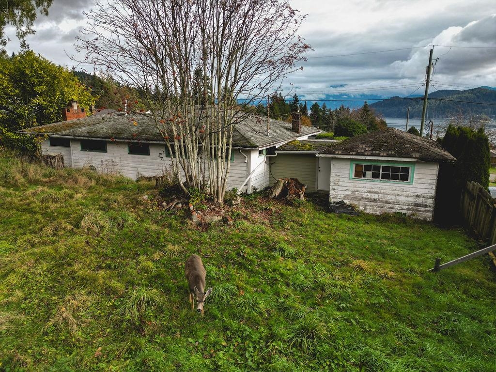 Aerial View of 635 Martin Road, Gibsons, BC