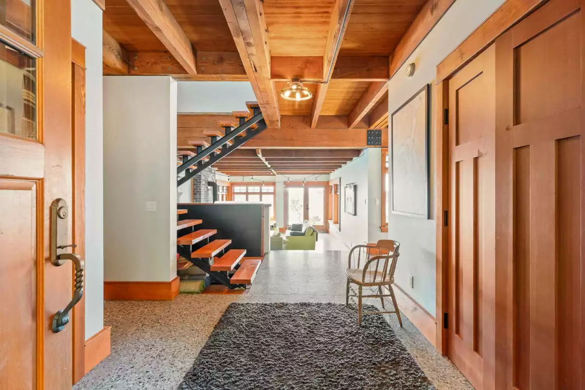 Dining Area Photo of 329 Esplanade Road, Keats Island, BC