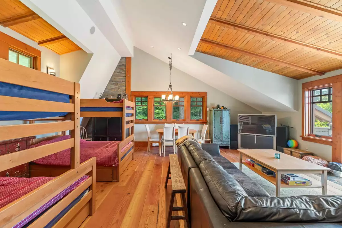 Front Yard Photo of 329 Esplanade Road, Keats Island, BC