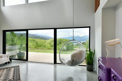 Guest Bathroom Photo of 6400 Crowston Road, Sechelt, BC