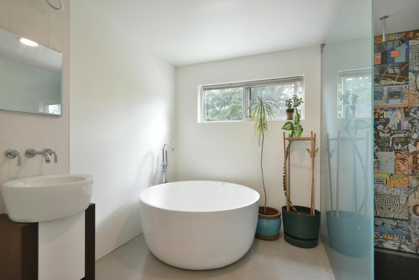 Hallway Photo of 6400 Crowston Road, Sechelt, BC