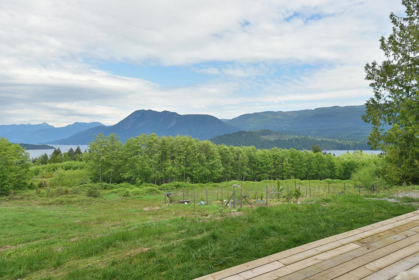 Office / Den Photo of 6400 Crowston Road, Sechelt, BC
