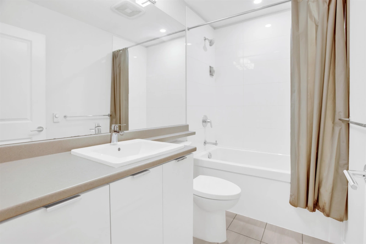 Bedroom 2 Photo of 223 31158 Westridge Place, Abbotsford, BC