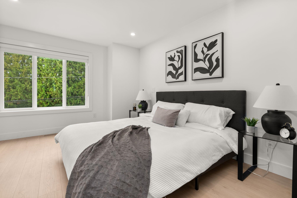 Basement Recreation Room Photo of 1 2522 Campbell Avenue, Abbotsford, BC