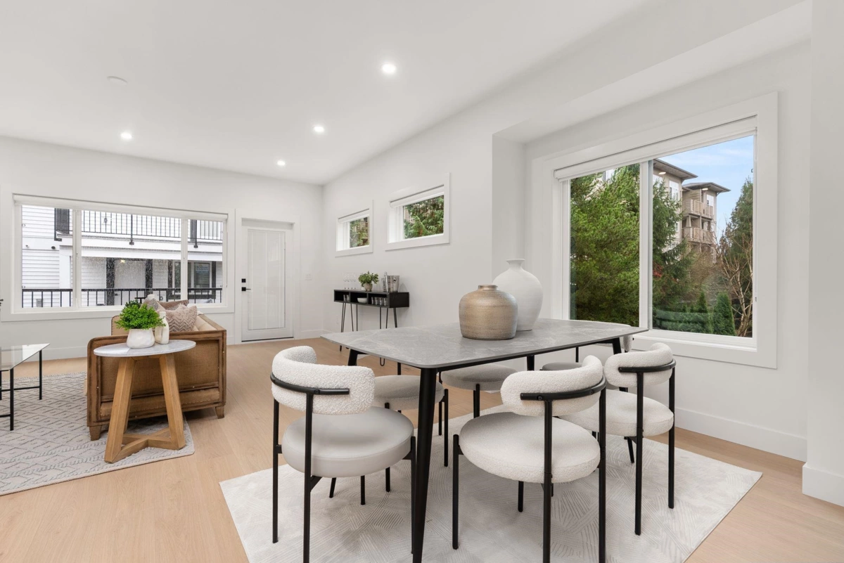 Kitchen Island Photo of 1 2522 Campbell Avenue, Abbotsford, BC