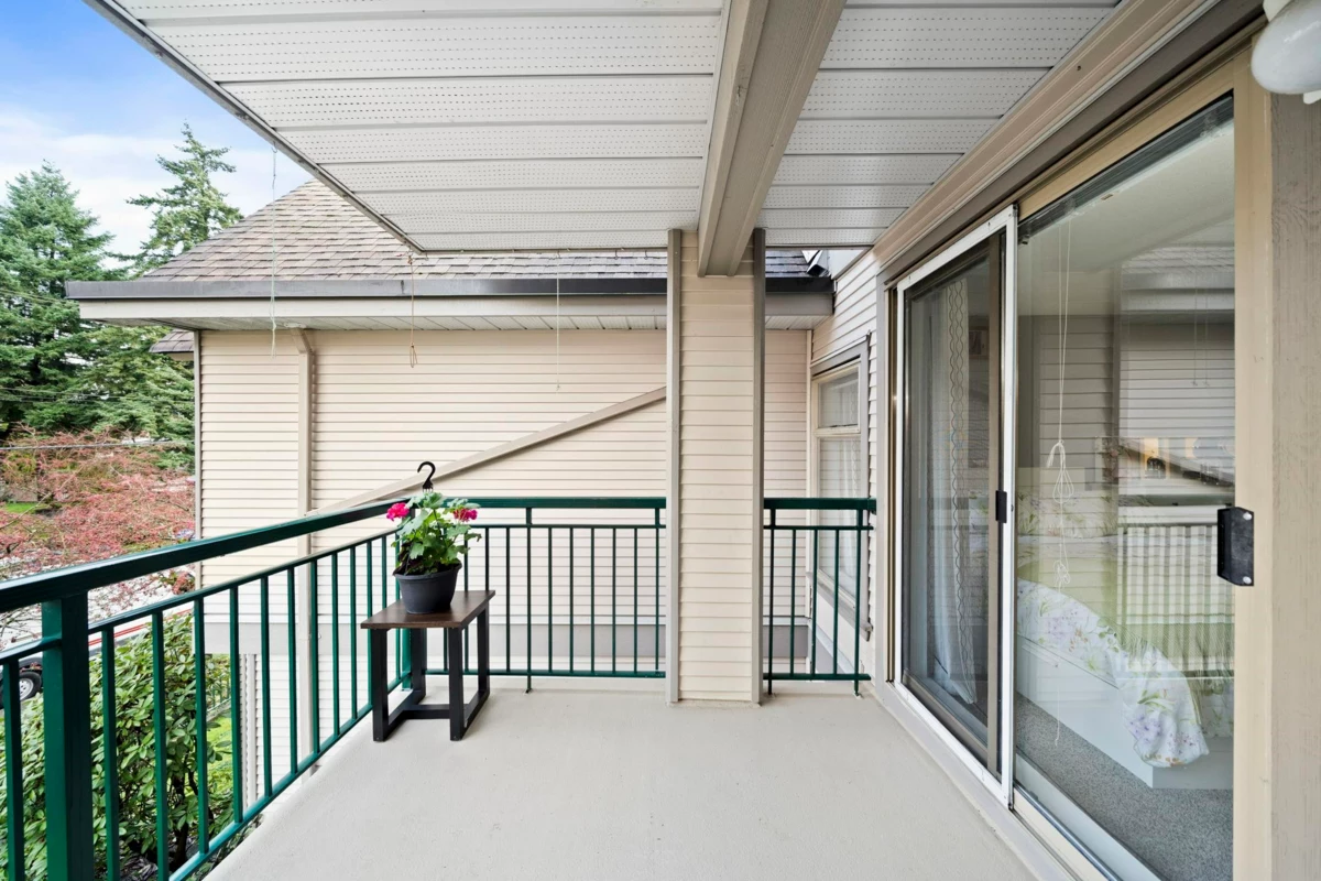 Guest Bathroom Photo of 202 1650 Grant Avenue, Port Coquitlam, BC
