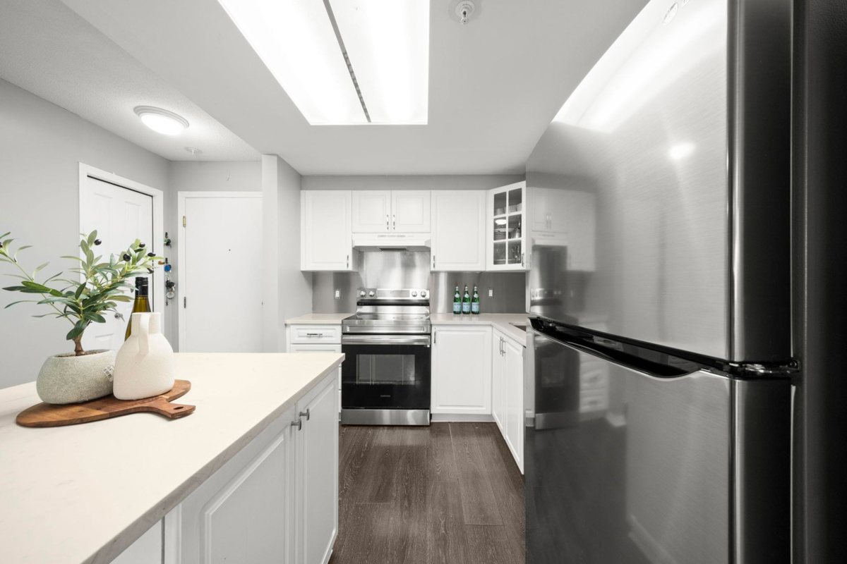 Living Room Photo of 202 1650 Grant Avenue, Port Coquitlam, BC