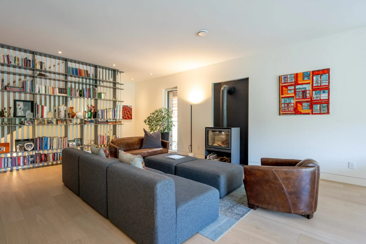 Living Room Photo of 6187 Eagle Drive, Whistler, BC