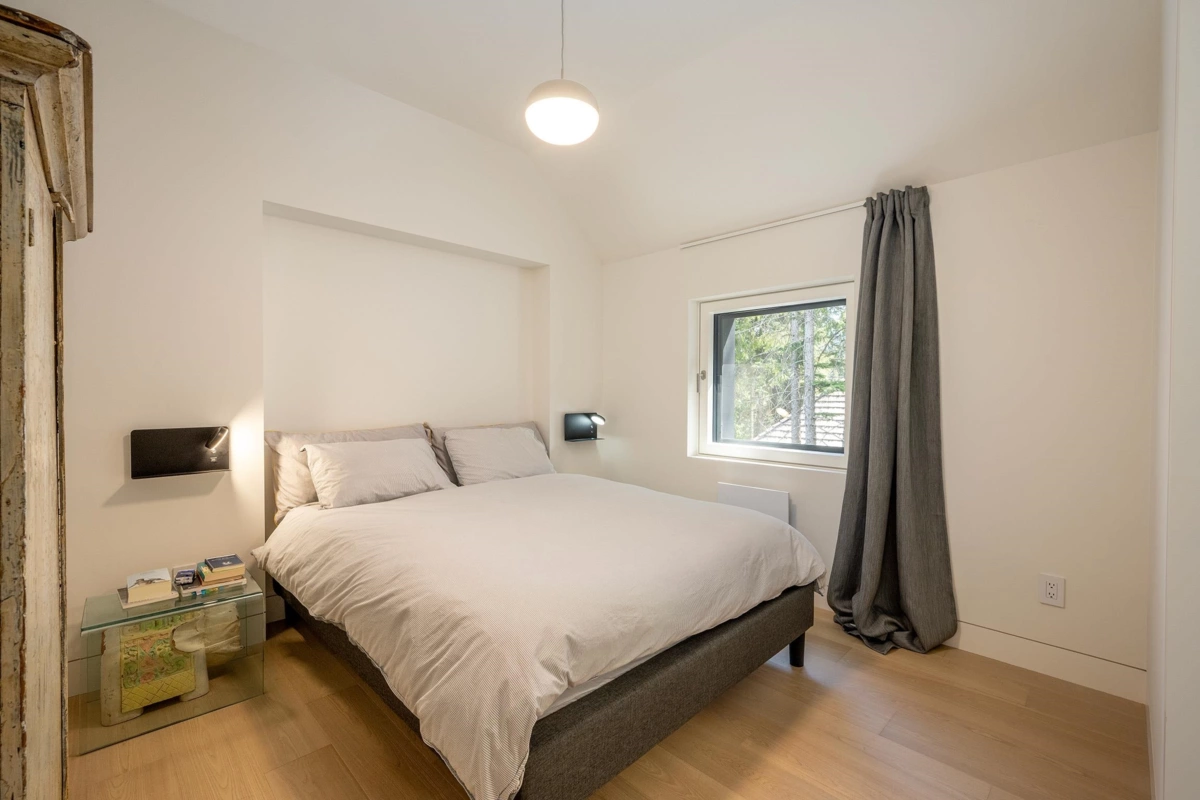 Powder Room Photo of 6187 Eagle Drive, Whistler, BC