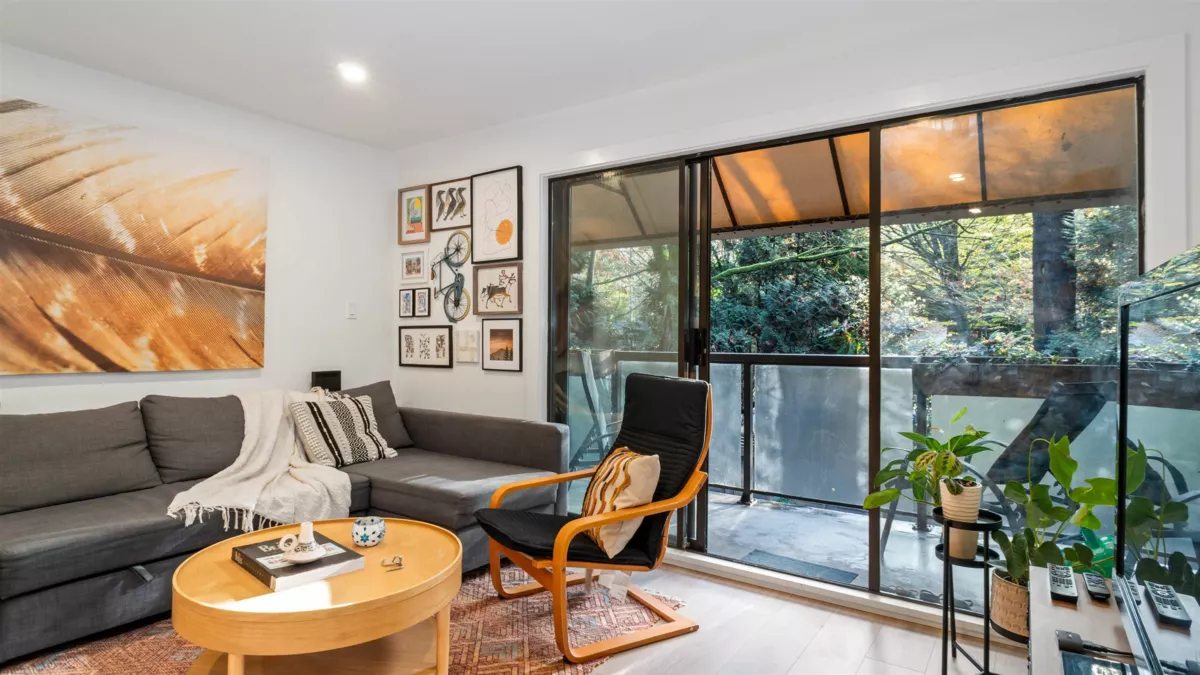 Kitchen Island Photo of 318 1345 W 15th Avenue, Vancouver, BC