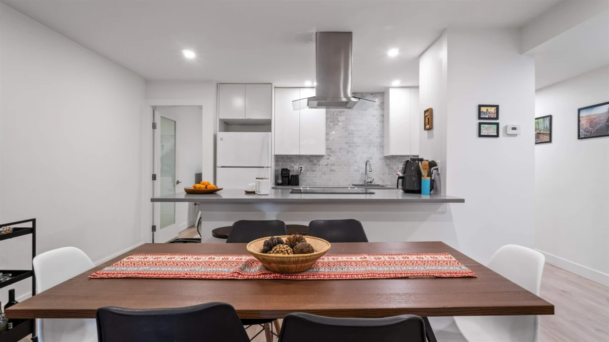 Living Room Photo of 318 1345 W 15th Avenue, Vancouver, BC