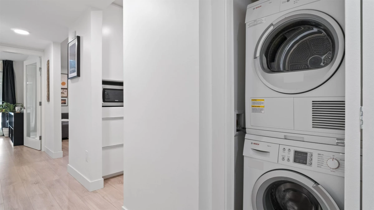 Loft / Bonus Room Photo of 318 1345 W 15th Avenue, Vancouver, BC