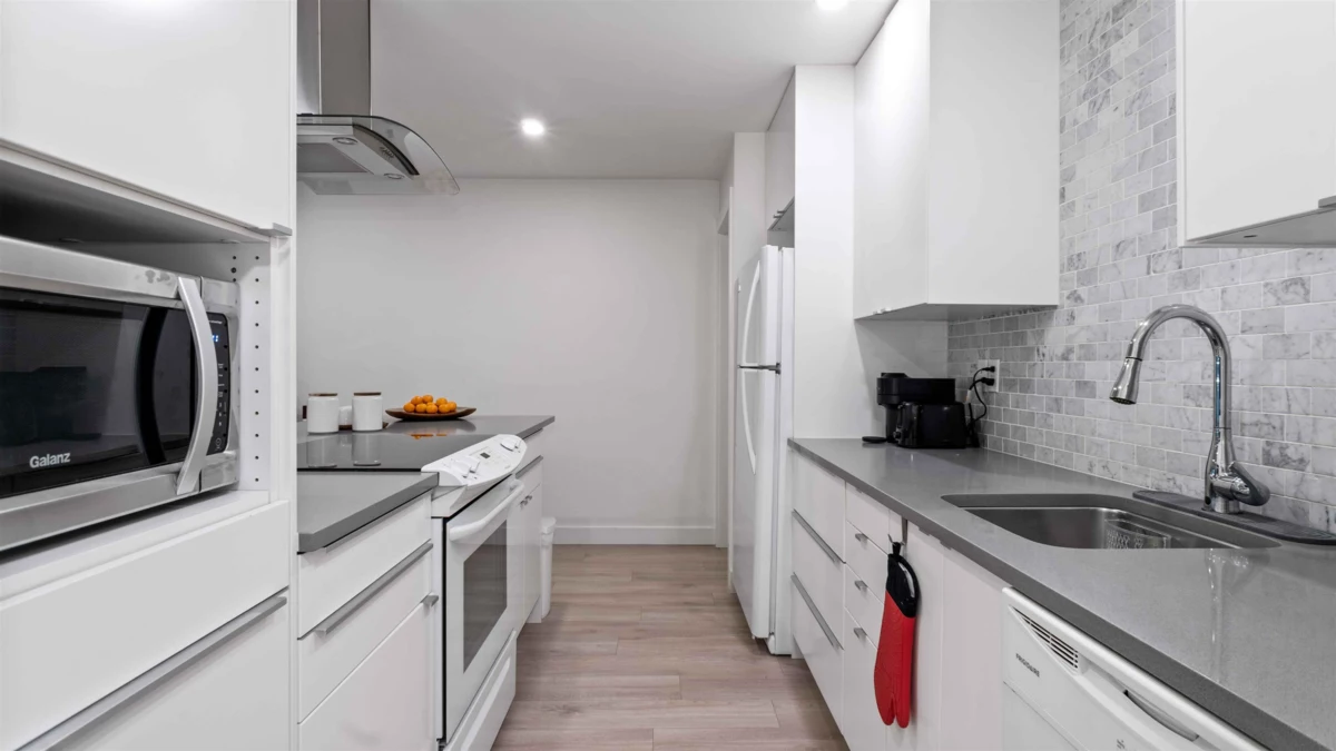 Primary Bedroom Photo of 318 1345 W 15th Avenue, Vancouver, BC