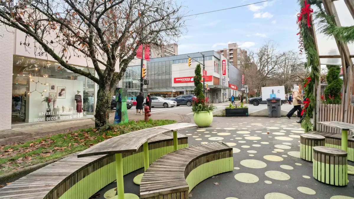 Staircase Photo of 318 1345 W 15th Avenue, Vancouver, BC