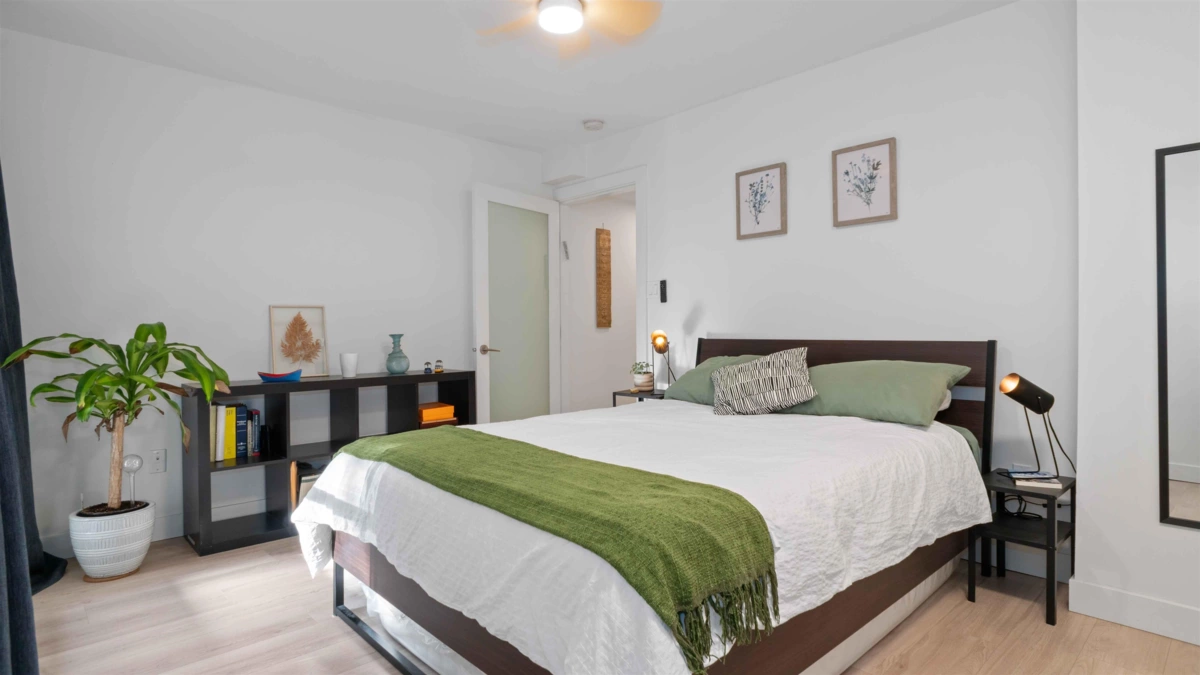 Walk-In Closet Photo of 318 1345 W 15th Avenue, Vancouver, BC