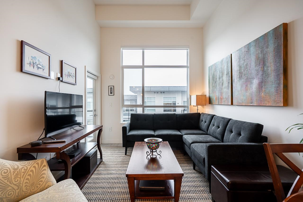 Kitchen Photo of A615 20834 80 Avenue, Langley, BC