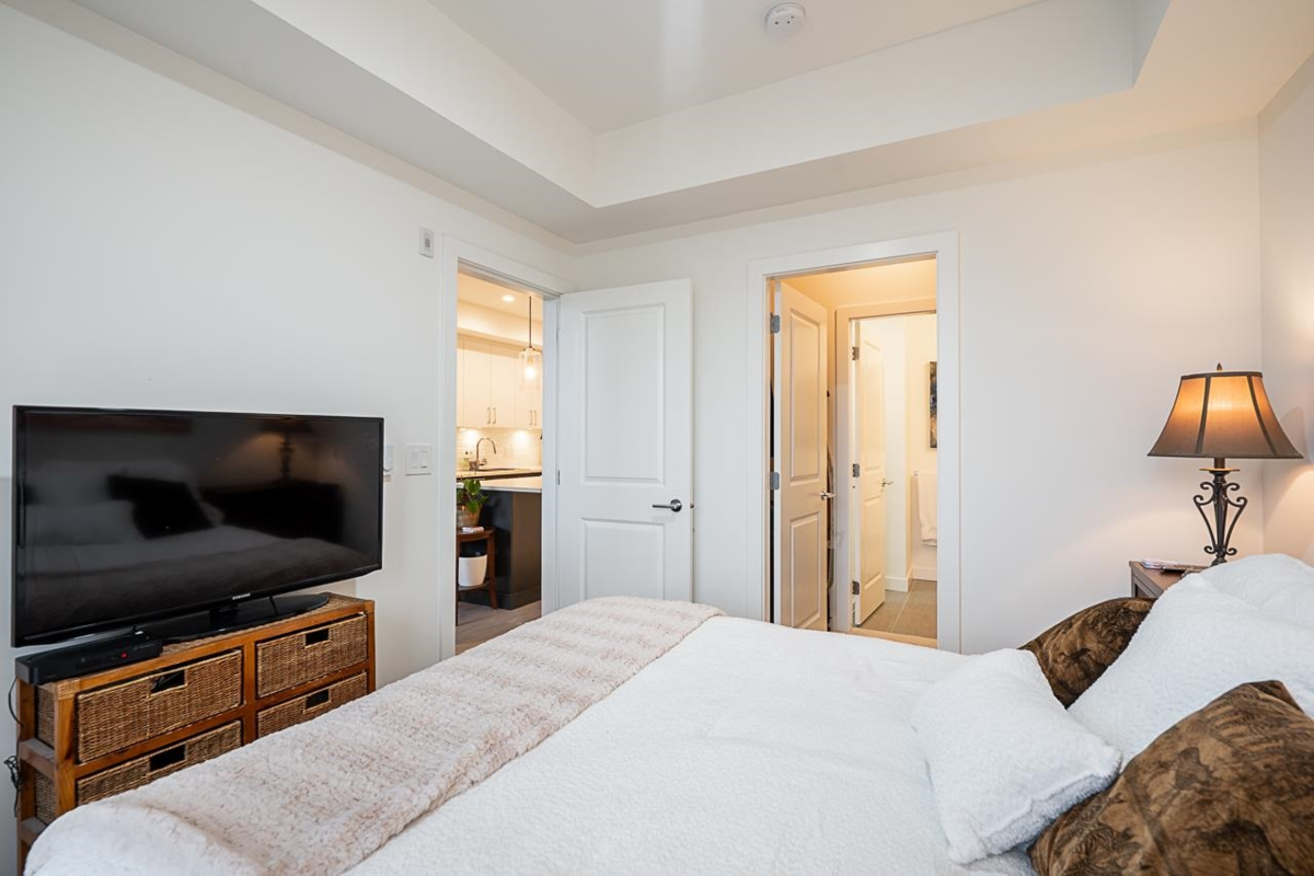 Powder Room Photo of A615 20834 80 Avenue, Langley, BC