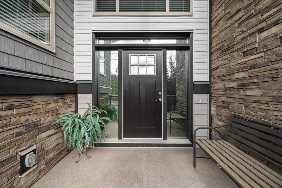 Living Room Photo of 13668 232 Street, Maple Ridge, BC