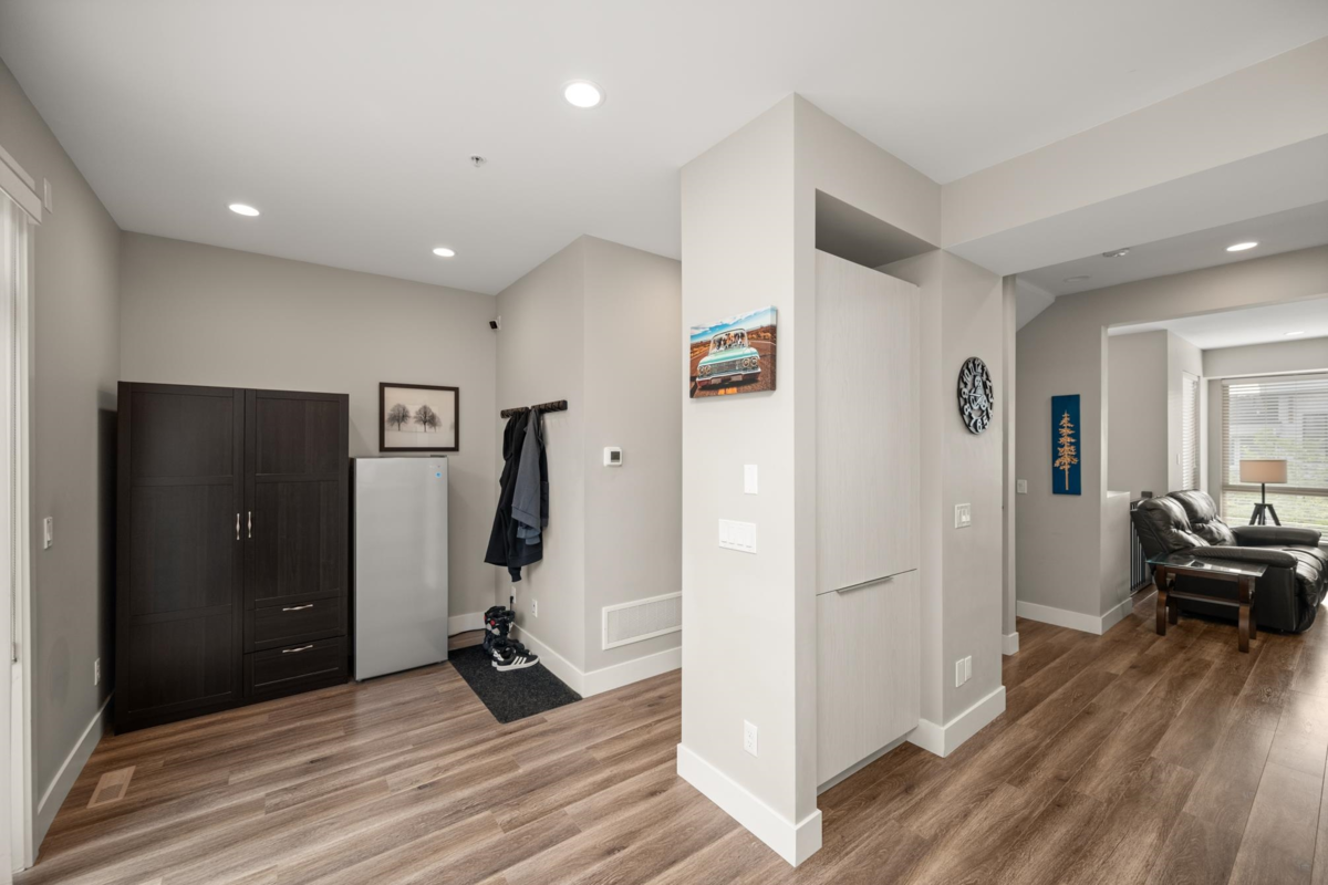 Walk-In Closet Photo of 13668 232 Street, Maple Ridge, BC