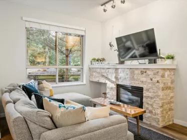 7 4385 Northlands Boulevard, Whistler, BC, Whistler — Townhouse for sale
