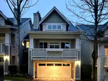 3 2588 152 Street, Surrey, BC, King George Corridor — 4 bed townhouse for sale