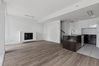 4848 Hazel Street, Burnaby, BC, Burnaby — Townhouse for sale