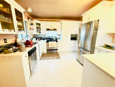 Kitchen Island Photo of 9453 118 Street, Delta, BC