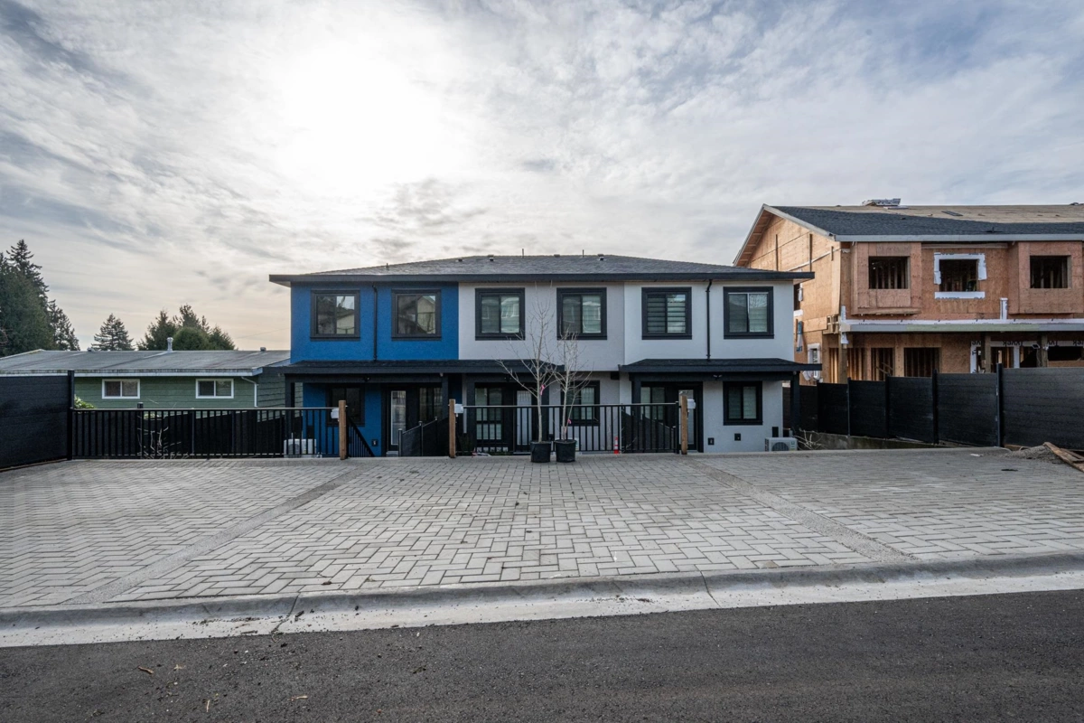 Living Room Photo of 102 1149 Dansey Avenue, Coquitlam, BC