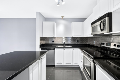 Breakfast Nook Photo of 227 2551 Parkview Lane, Port Coquitlam, BC