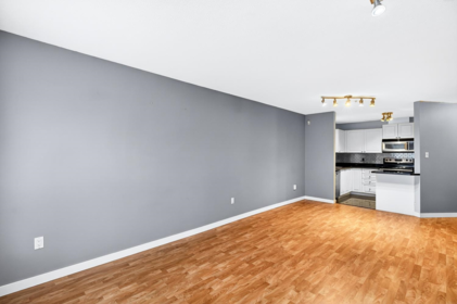 Walk-In Closet Photo of 227 2551 Parkview Lane, Port Coquitlam, BC