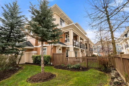Outdoor Deck Photo of 43 45290 Soowahlie Crescent, Chilliwack, BC