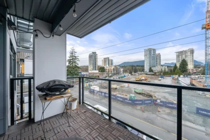 Entry Foyer Photo of 402 1519 Crown Street, Vancouver, BC