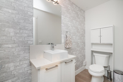 Primary Bathroom Photo of 197 2277 Oak Meadows Drive, Surrey, BC