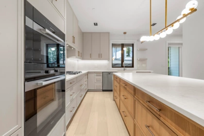 3218 W 39th Avenue, Vancouver, BC