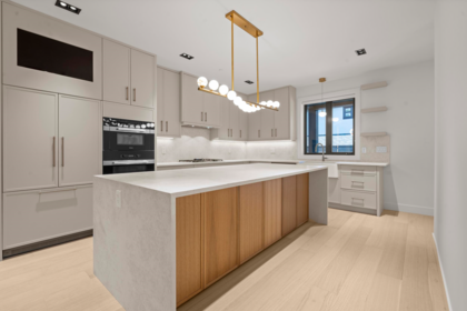 3218 W 39th Avenue, Vancouver, BC