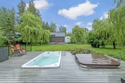 148 Clovermeadow Crescent, Langley, BC, Langley — Single Family Residence for sale