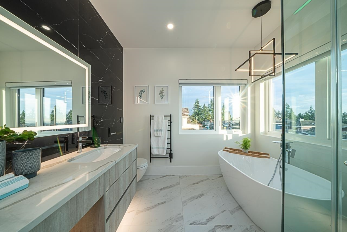 Kitchen Photo of 5655 Portland Street, Burnaby, BC