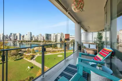 Outdoor Deck Photo of 805 1616 Columbia Street, Vancouver, BC