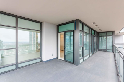 2605 6098 Station Street, Burnaby, BC