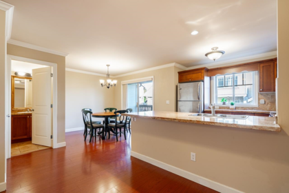 Kitchen Photo of 25 6238 192 Street, Surrey, BC