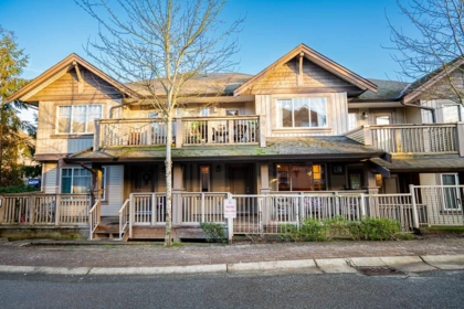 Swimming Pool Photo of 25 6238 192 Street, Surrey, BC