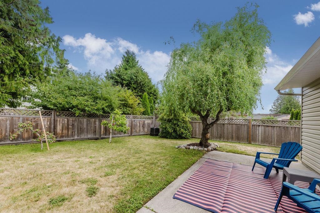 Bedroom 4 Photo of 6307 Homestead Avenue, Sechelt, BC