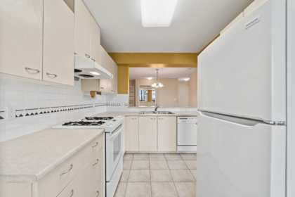 801 5848 Olive Avenue, Burnaby, BC, Burnaby — Apartment/Condo for sale