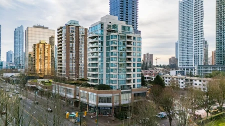 801 5848 Olive Avenue, Burnaby, BC, Burnaby — Apartment/Condo for sale