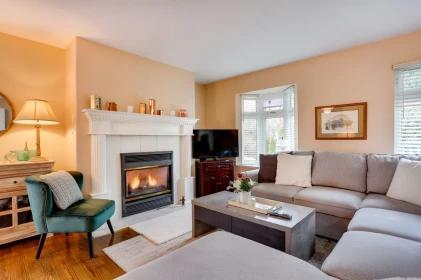 Dining Area Photo of 1881 160 Street, Surrey, BC