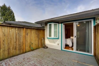 Mudroom Photo of 1881 160 Street, Surrey, BC