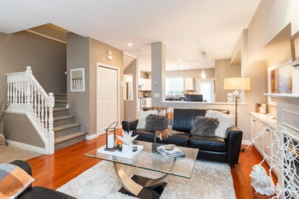 7016 179A Surrey Street, Surrey, BC, Surrey — Row House (Non-Strata) for sale